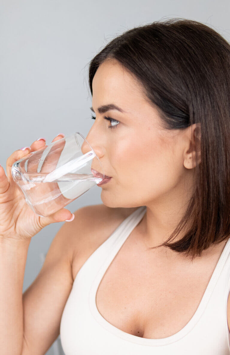 Suplementy liposomalne – dlaczego wchłaniają się 4× lepiej?